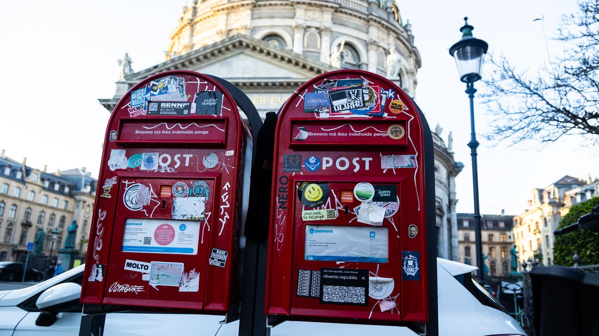 Two Danish red letterboxes stand in front of The Marble Church in Copenhagen, Denmark, on December 16, 2025. The postal company Postnord no longer delivers letters in Denmark from 2026. In this context, all public letterboxes in the country are also dismantled. (Photo by Kristian Tuxen Ladegaard Berg/NurPhoto via Getty Images)