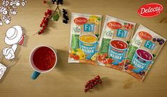Delecta rozgrzewa reklamą kisielu Owocowy Kubek