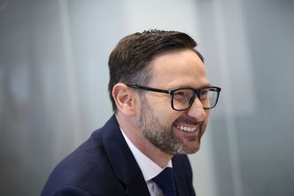 Obajtek zaskoczył. Wrócił do tematu swoich zębów