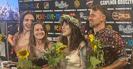 Niezwykła sytuacja na Pol'and'Rocku. Para wzięła ślub na oczach dziennikarzy