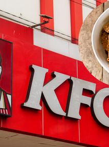 Jedzenie kurczaka rękami rasistowskie? Nowa reklama KFC wzbudza kontrowersje