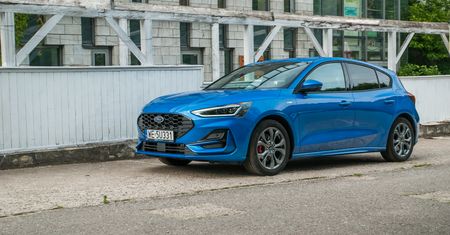 Test: Ford Focus ST-line z silnikiem 1.0 EcoBoost hybrid po liftingu – większe wrogiem dobrego