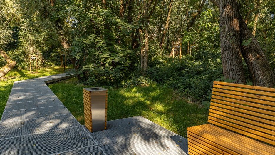 Park Kurczaba powstaje w sercu dzielnicy XII Bieżanów - Prokocim w Krakowie. Będzie miejsce zabaw dla dzieci i odpoczynku dla dorosłych