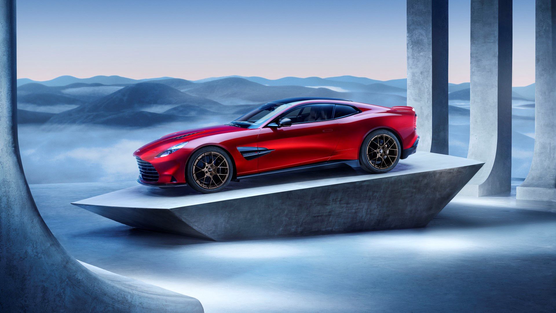 Nowy Aston Martin Vanquish