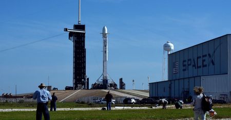 Kiedy start rakiety Falcon 9? NASA i SpaceX gotowi. Gdzie będzie można obejrzeć transmisję?