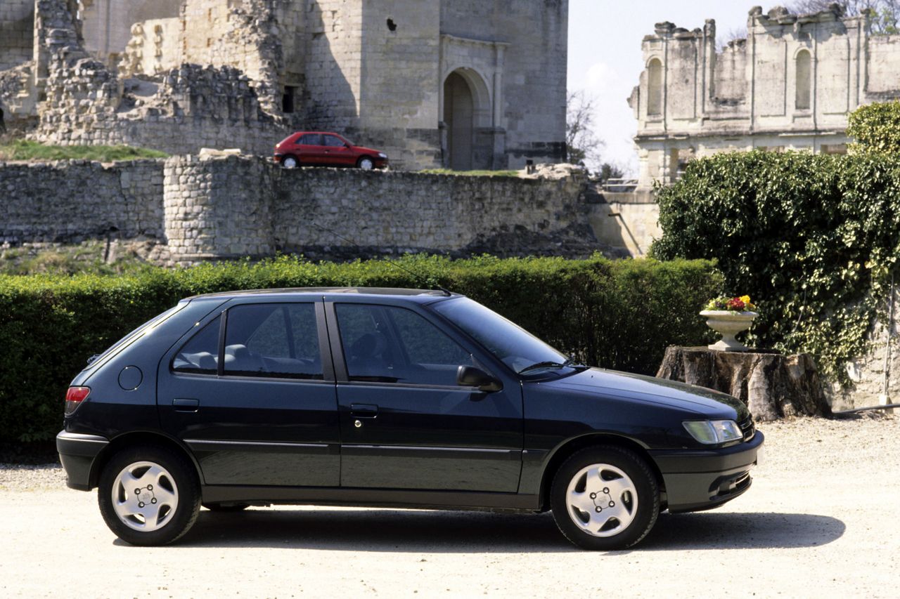 1993 - 1997 Peugeot 306 5D