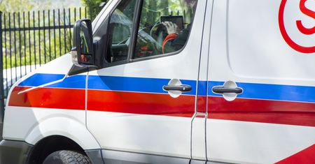 Zaczęła rodzić na parkingu. Nie wiedziała, że jest w ciąży