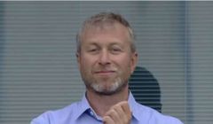 Samolot Romana Abramowicza wylądował w Moskwie, wg BBC oligarcha jest "kasjerem Putina"