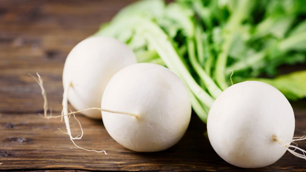 Rzapa biała stanowi doskonały, naturalny kosmetyk na włosy.