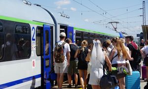 Hiszpanki jechały PKP. Miały złe bilety. Oto co je spotkało