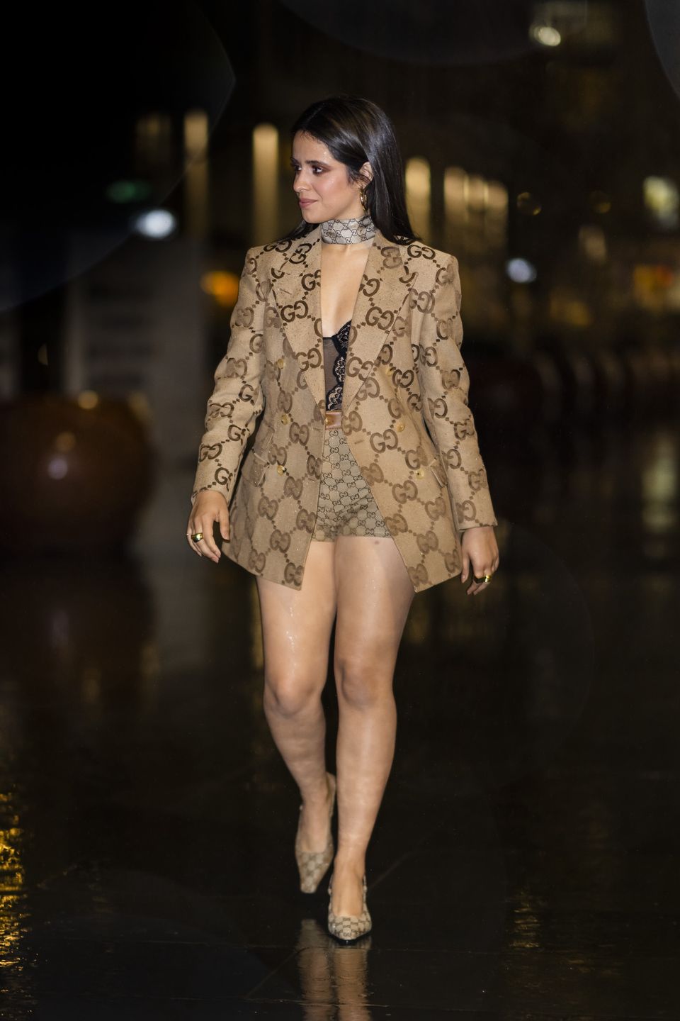 Camila Cabello w kreacji Gucci