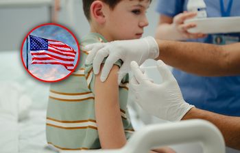 Nowy zaskakujący harmonogram szczepień w USA. "Radykalna i niebezpieczna decyzja"