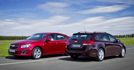 Facelifting Chevroleta Cruze – odmłodzona stylistyka i nowe silniki