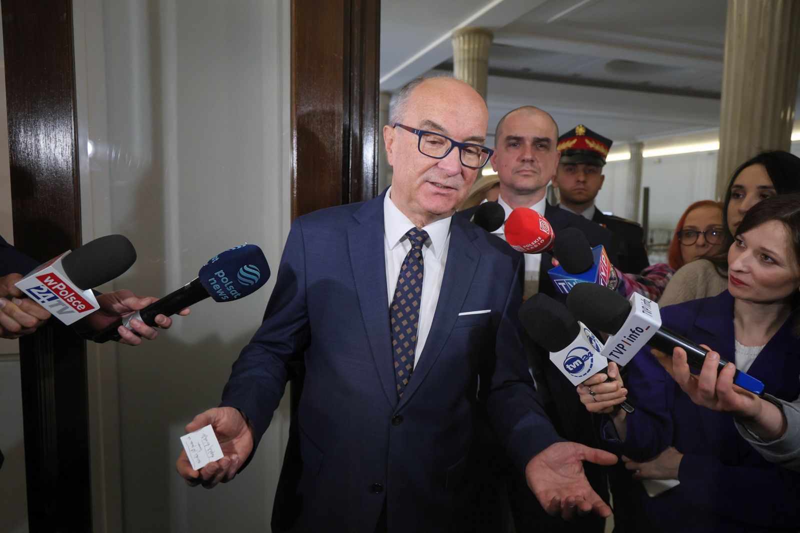 Specjalna konferencja. Czarzasty podważa zarzuty Nawrockiego