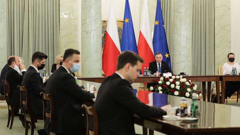 Koła sejmowe o projekcie prezydenta Dudy: "pewien dobry krok, aczkolwiek zdecydowanie niewystarczający"