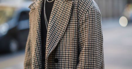 Najmodniejsze płaszcze męskie na wiosnę – jakie modele zdominowały trendy?
