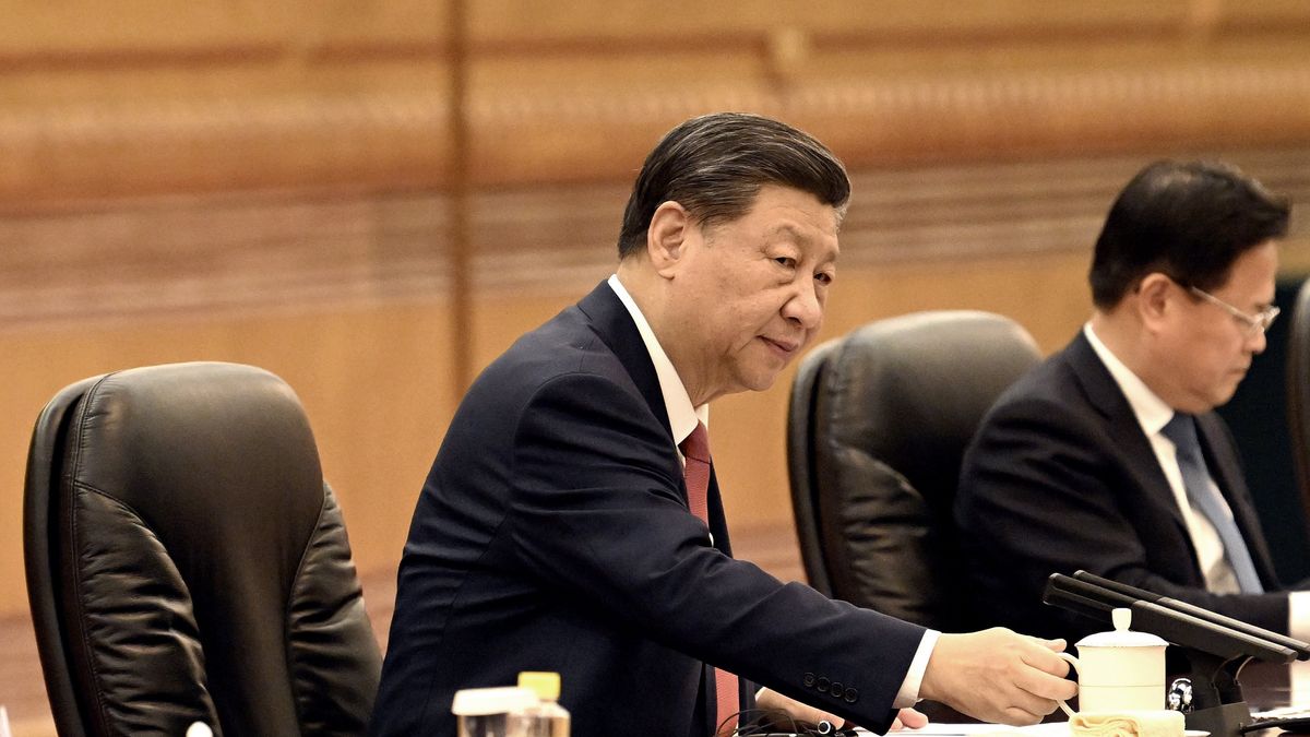 BEIJING , CHINA - JANUARY 12 : Prime Minister Alexander De Croo visits the People's Republic of China from 10 to 13 January 2024 (Day 2) 
- Meeting with Chinese President Xi Jinping on January 12, 2024 in Beijing , China, 12/01/2024 ( Photo by Didier Lebrun / Photonews via Getty Images)