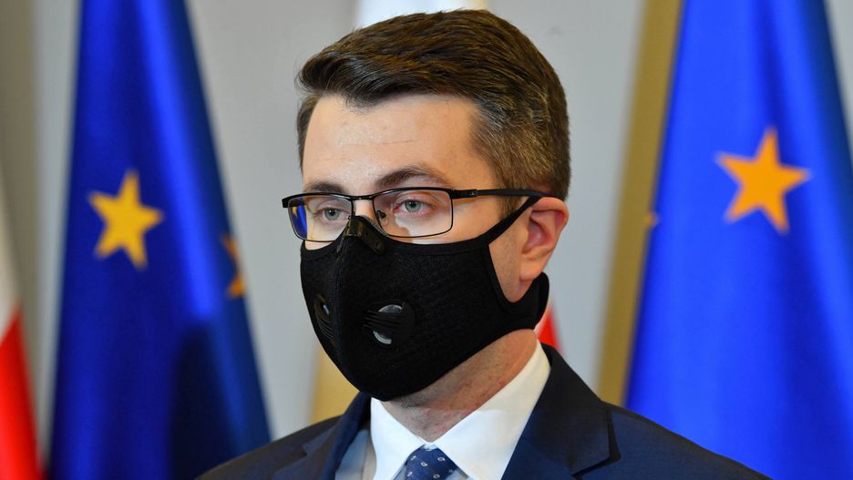 Koronawirus w Polsce. Rzecznik rządu Piotr Mueller poinformował o terminie ewentualnych decyzji ws. obostrzeń