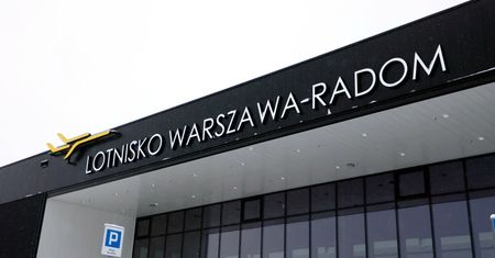 Czy z Radomia polecimy taniej niż z Warszawy? Lotnisko musi konkurować ceną