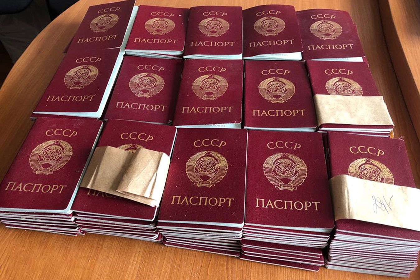 Byli pewni, że zajmą Kijów. Rosjanie przygotowali już "stare" paszporty