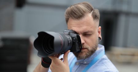 Canon zaprzestaje produkcji obiektywów EF na rzecz rozwoju bagnetu RF