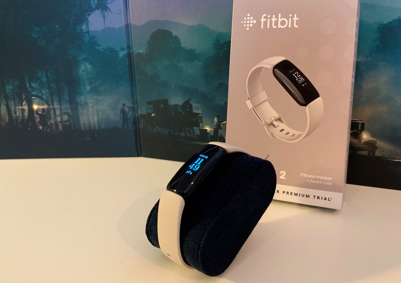 Fitbit Inspire 2 Fitness Tracker - Lunar White 