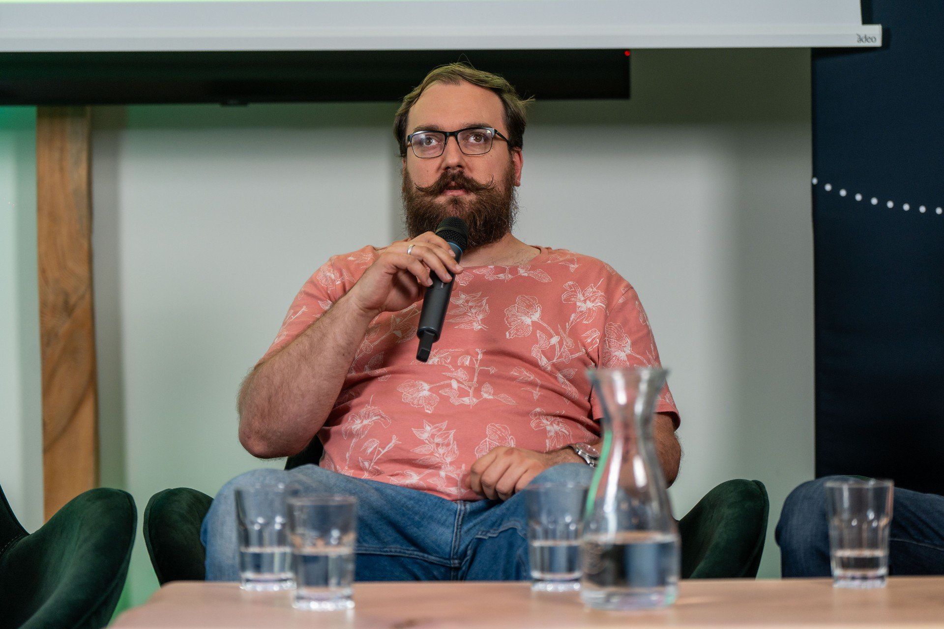 Debata ekspertów o sztucznej inteligencji podczas Hack4Change w Gdańsku