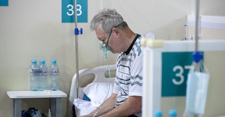 Lek na chroniczne zmęczenie po COVID-19? Naukowcy: Skokowa poprawa u ozdrowieńców