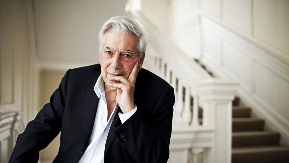 Mario Vargas Llosa - peruwiański pisarz, dziennikarz, myśliciel, polityk. Laureat Nagrody Nobla w dziedzinie literatury w 2010 roku.