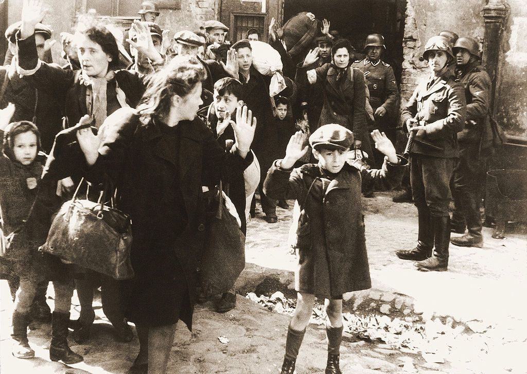 Zdjęcie z likwidacji getta warszawskiego, które stało się fotoikoną stolicy 1