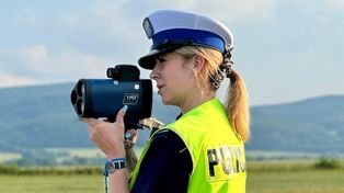 18-latek posiadał prawo jazdy tylko pięć dni. Już zdążył je stracić