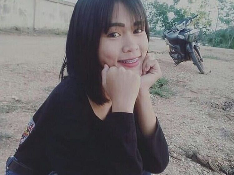 Nong Ying miała 17 lat.