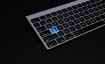 Blisko połowa odpowiedzi AI po polsku z błędami. "Mogą zagrażać reputacji mediów"