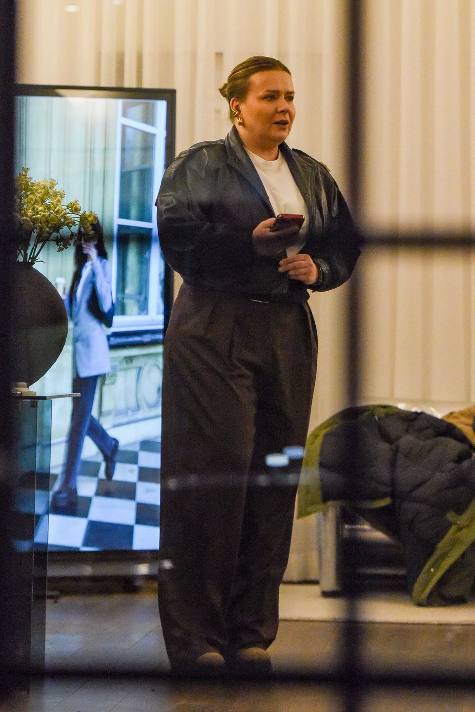 Aneta Zając stroi się w butiku
