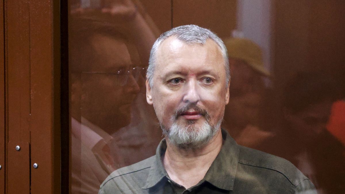 Igor Girkin, taken into custody in Moscow
MOSCOW, RUSSIA - JULY 21: Russia's well-known military expert and former defense minister of the self-proclaimed Donetsk Peopleâs Republic, is taken into custody in Moscow, Russia on July 21, 2023. (Photo by Boris Aleksiev/Anadolu Agency via Getty Images)
Anadolu
igor girkin, moscow, russian security forces, taken into custody, military expert