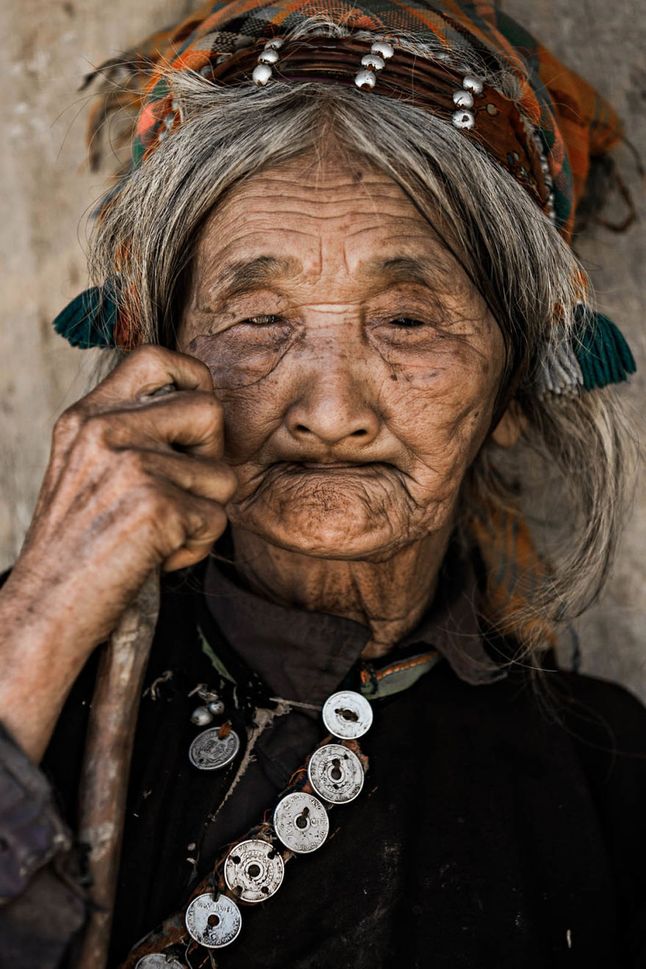 91-letnia Ca Su z plemienia La Hu