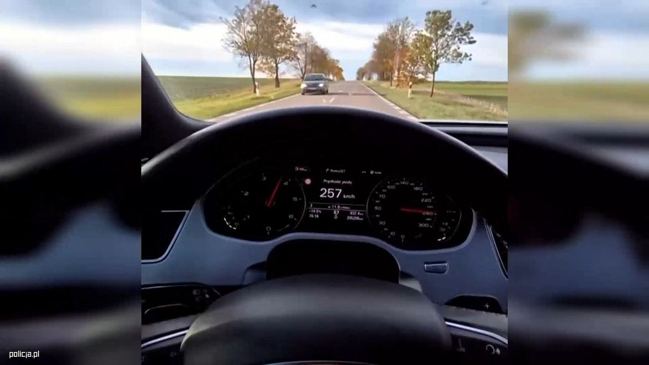 "257 km/h na drodze wojewódzkiej! Kierowca audi nie miał prawa jazdy"