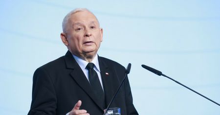 Kaczyński nieobecny w Sejmie. Rzecznik PiS wyjaśnia