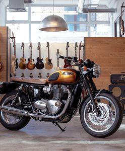 Triumph i Gibson pokazali efekt współpracy – motocykl i gitara do kompletu