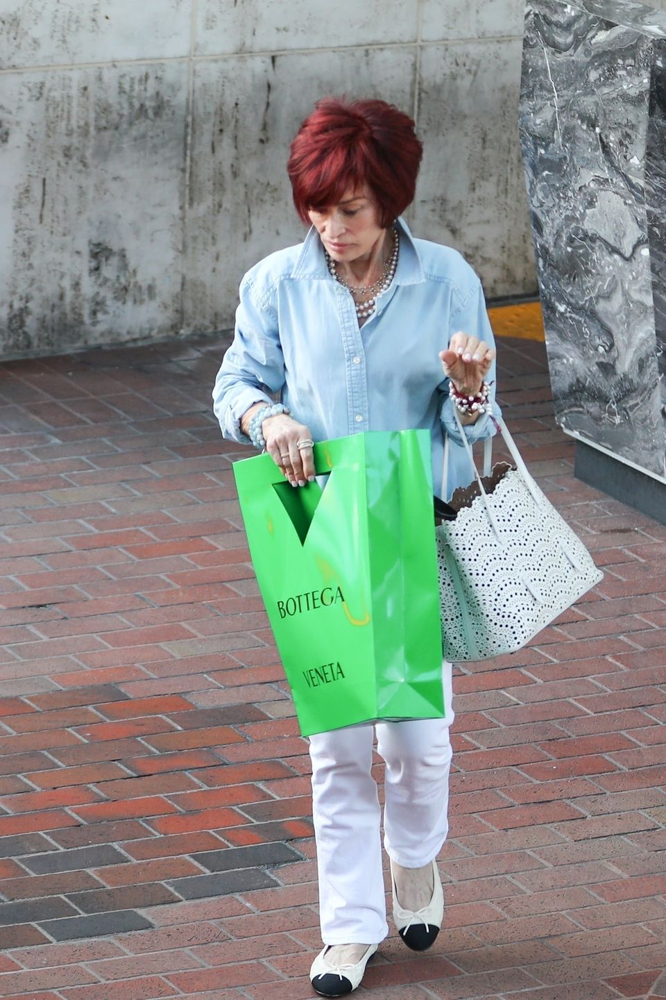 Sharon Osbourne na shoppingu