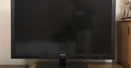 Toshiba 42VL863 – czy takie telewizory mają jeszcze rację bytu? [test]
