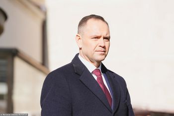 Nawrocki alarmuje. "Rząd chce ograniczyć wolność słowa"