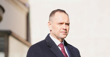 Nawrocki alarmuje. "Rząd chce ograniczyć wolność słowa"