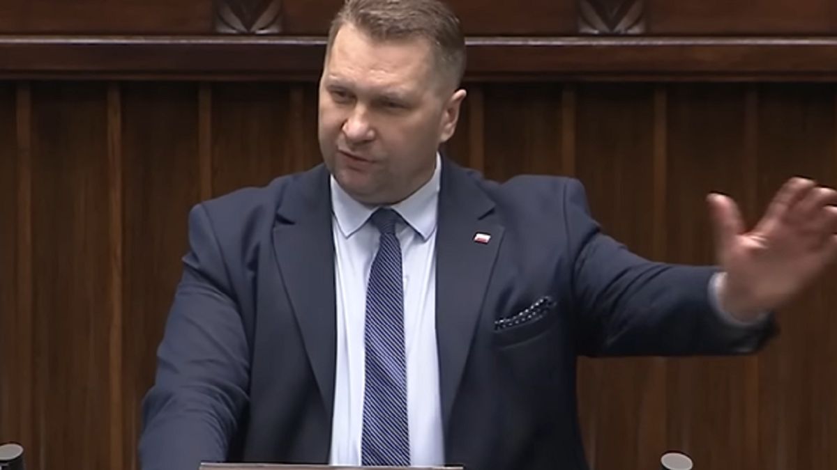 Przemysław Czarnek radzi Donaldowi Tuskowi, by pił melisę. Wiemy, o co poszło. Zdjęcie ilustracyjne. 