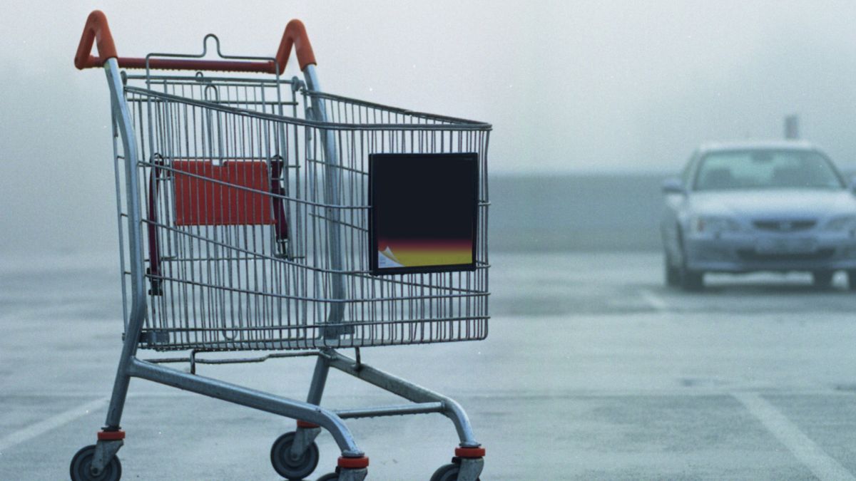 UOKiK bada prywatne parkingi przy sklepach.