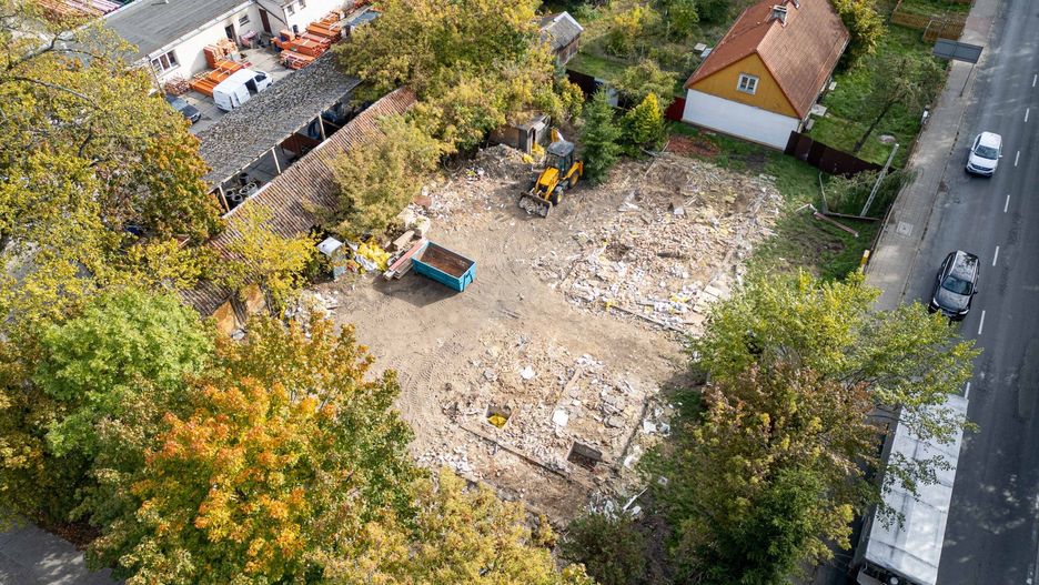 Miejsce po wyburzonych dwóch zabytkowych domach przy Suchowolca