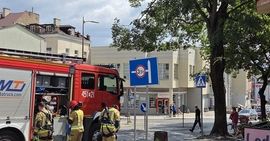 Strażacy usuwali skutki po poniedziałkowej wichurze