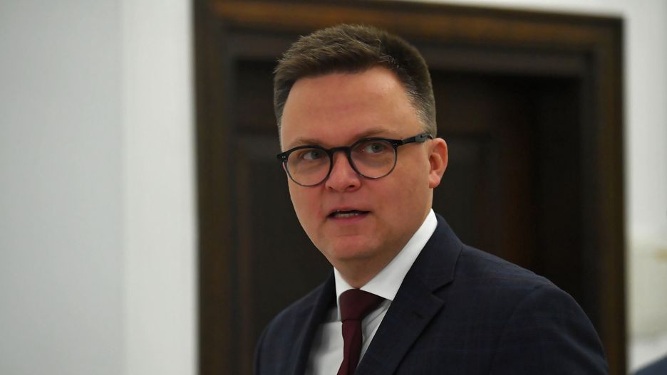 Zacytował piosenkę. Hołownia zadrwił z Morawieckiego