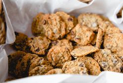 Pół tony ciastek w rękach służb. Powód zaskakuje
