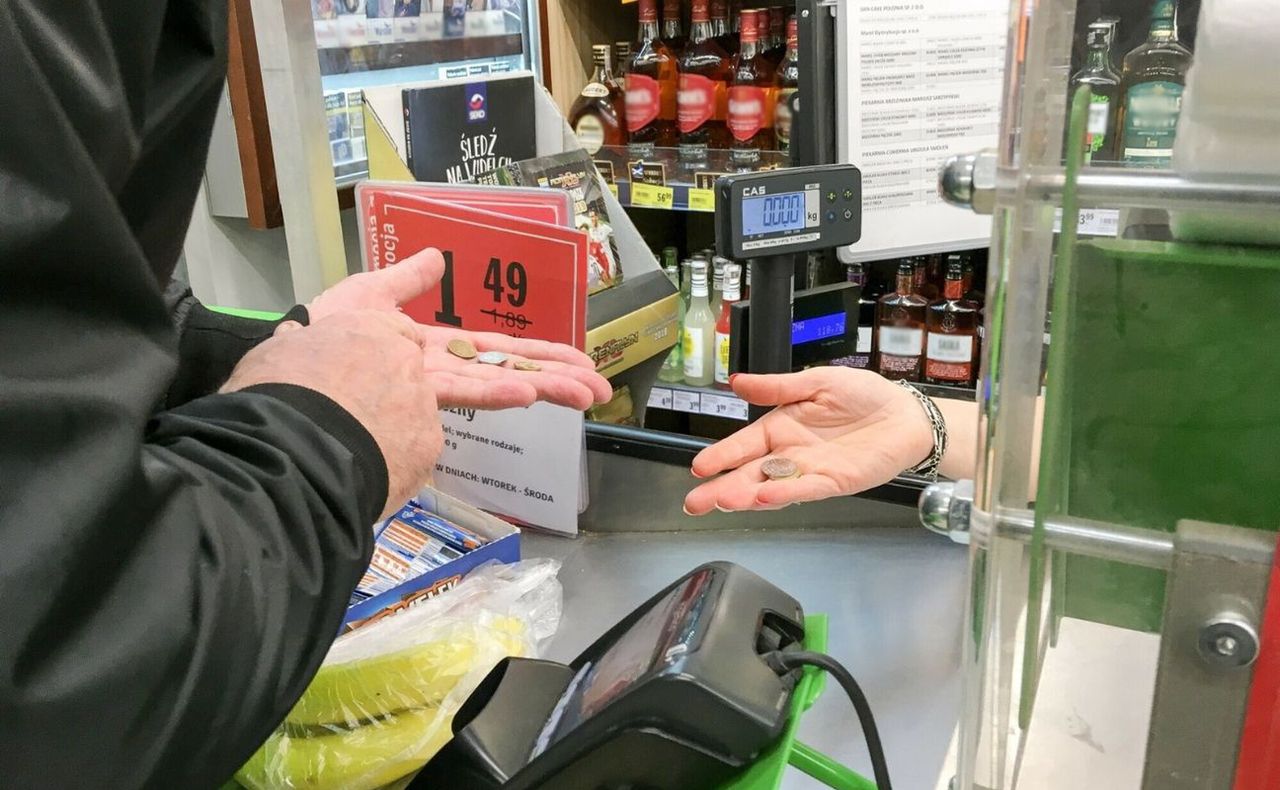 Nocna prohibicja w Warszawie? "Mieszkańcy dziękują i są zadowoleni"